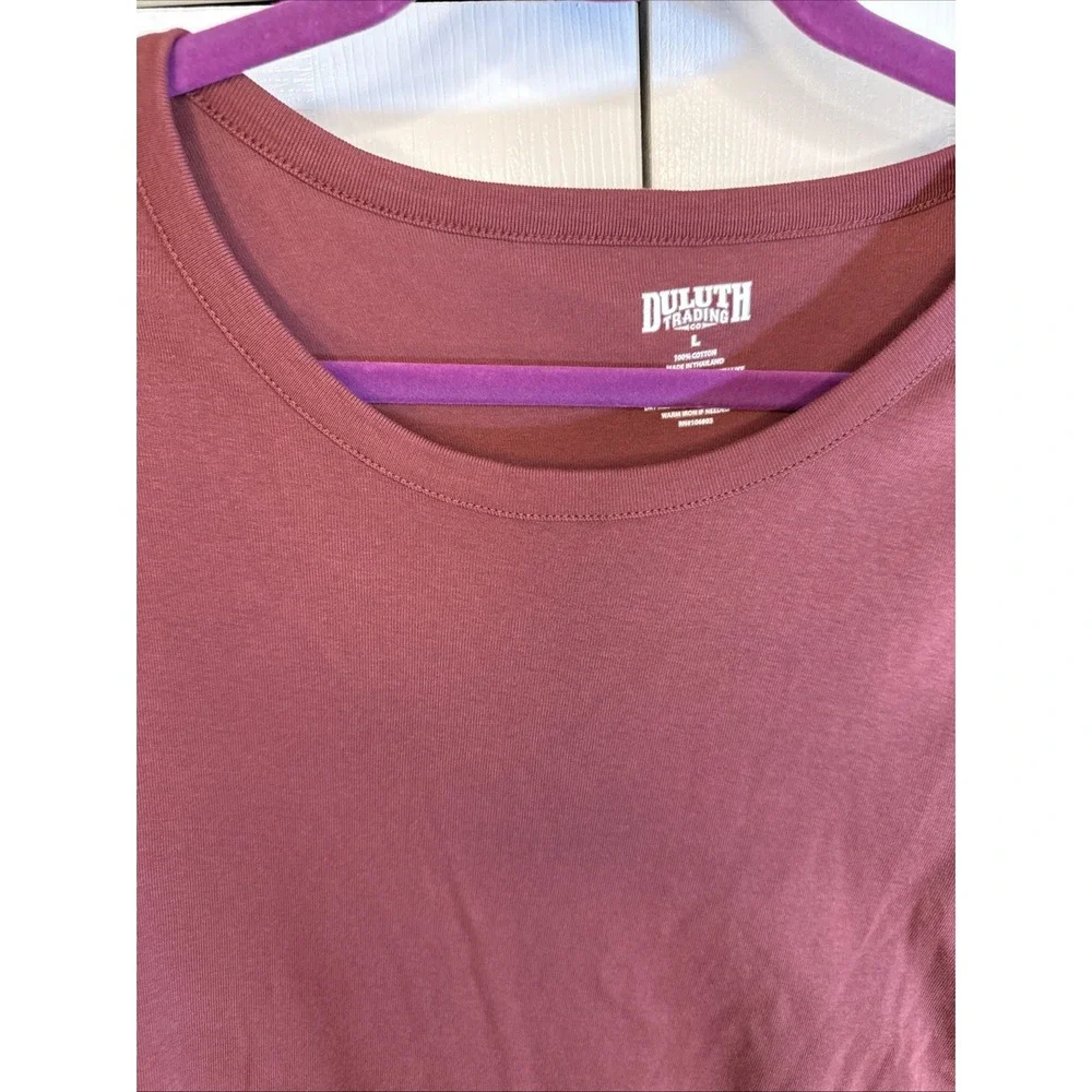 Duluth Trading Company Women's‎ T-shirt Half Sleeve Scoop Neck Size Large EUC - Picture 3 of 5